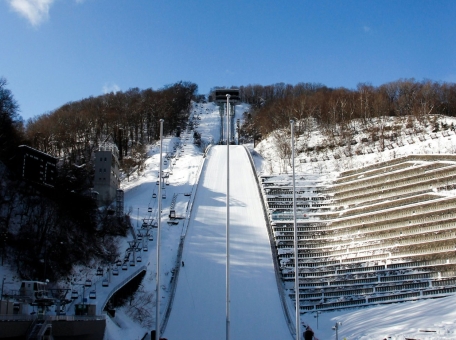 kazahstanec-zavoeval-pervoe-zoloto-na-olimpiyskih-igrah-v-koree