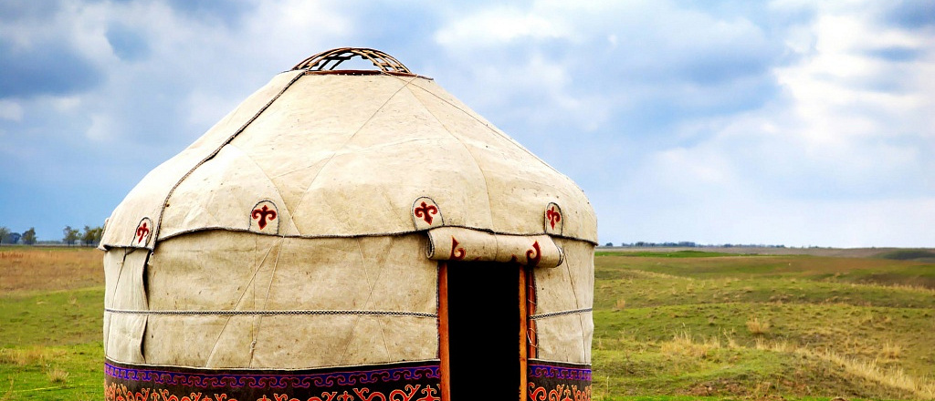 kazakh-yurts-importance-in-nomadic-lifestyle-history-and-structure