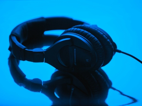 cifrovaya-audioreklama-stremitel-no-razvivaetsya-v-mire