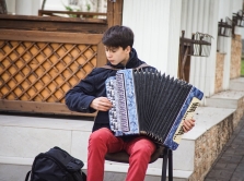 11-letniy-kazahstanec-stal-luchshim-bayanistom-mira