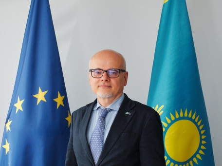 machey-madalinski-o-rabote-v-predstavitel-stve-evrosoyuza-v-kazahstane-i-organizacii-eurofest-2025-v-astane