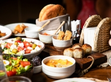 gde-provesti-iftar-v-karagande-10-zavedeniy-so-special-nymi-setami