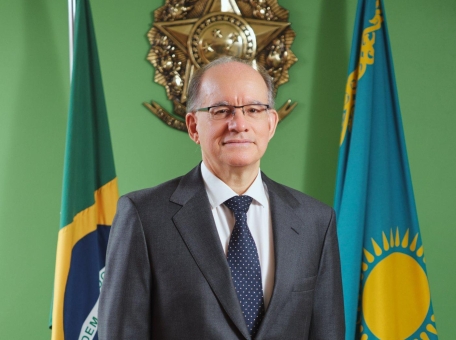 posol-brazilii-o-40-letnem-opyte-v-diplomatii-i-razvitii-sotrudnichestva-s-central-noy-azii