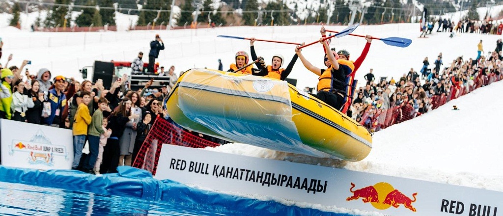 red-bull-jump-freeze-2026-vozvraschaetsya-v-almaty-8-po-schetu-zimnee-shou-na-shymbulake