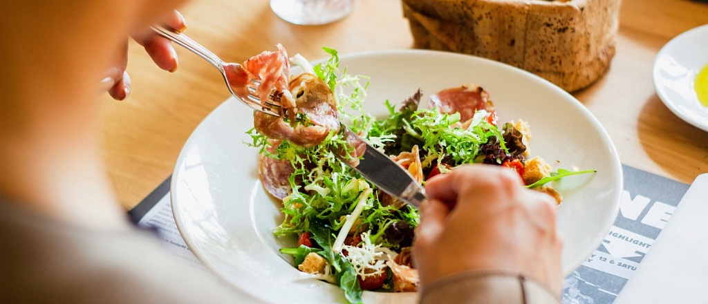 15-zavedeniy-v-tashkente-kuda-stoit-shodit-na-obed-s-kollegami