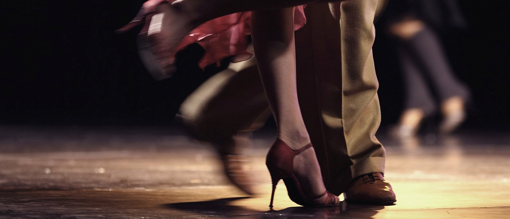 5-tanceval-nyh-studiy-v-astane-gde-est-partnery-dlya-bachaty-sal-sy-i-tango