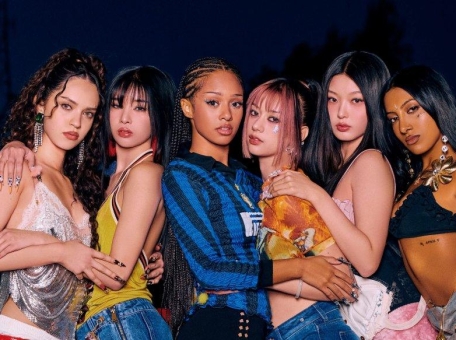 12-novyh-artistov-vorvavshiesya-v-mirovye-charty-v-2025