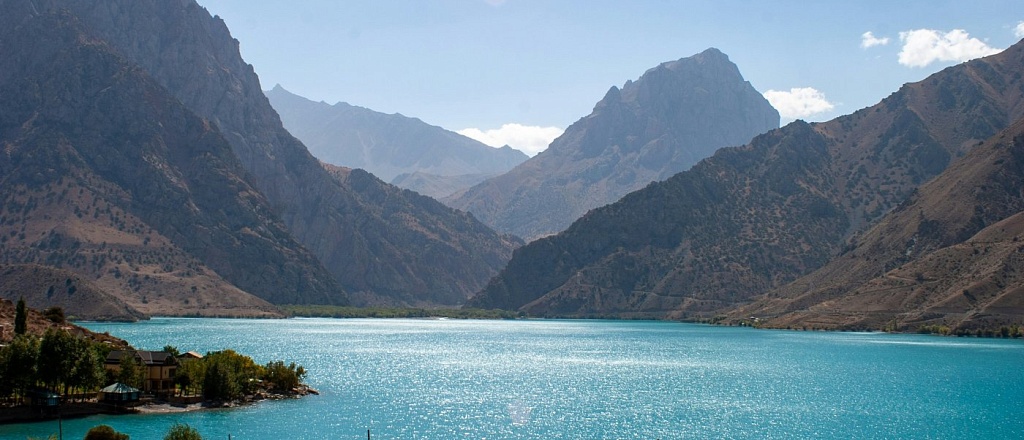 varzobskoe-uschel-e-vodopad-goryachie-istochniki-i-kupanie-v-30-minutah-ot-dushanbe