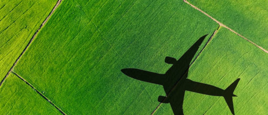 fly-khiva-otkryla-novyy-aviareys-v-batumi