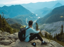 mezhdunarodnyy-travel-bloger-konnor-kampergini-pribyl-v-kyrgyzstan