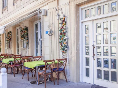 top-8-restaurants-to-enjoy-delicious-food-on-summer-terrace-in-baku