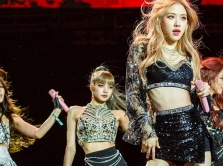 gruppa-blackpink-vypustila-mini-al-bom-deadline