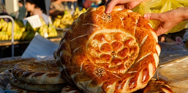 9 базаров Душанбе, где можно купить продукты, сувениры и товары для дома