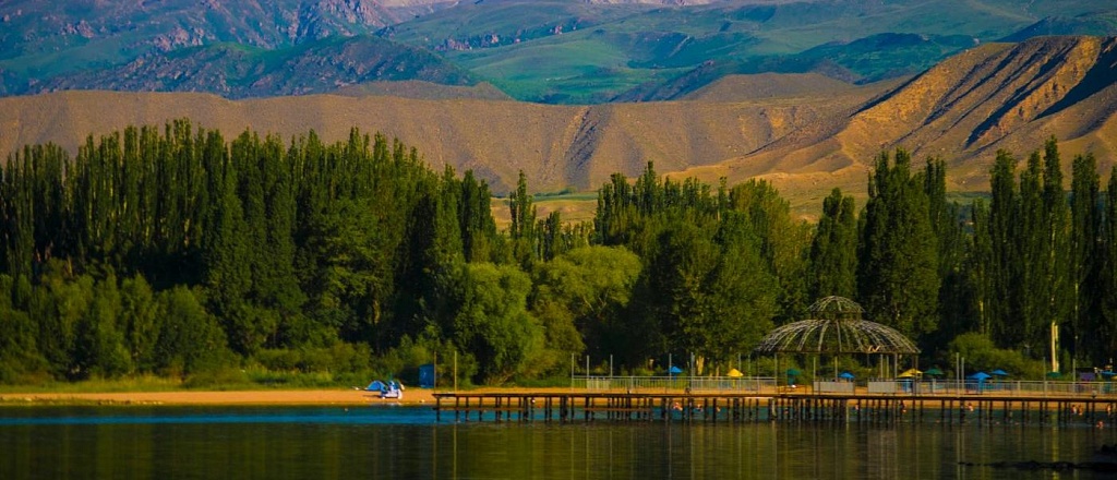 gde-ostanovit-sya-na-issyk-kule-10-luchshih-pansionatov-oteley-i-gostevyh-domov