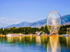 the-best-beaches-and-lakes-of-central-asia-discovering-natural-treasures