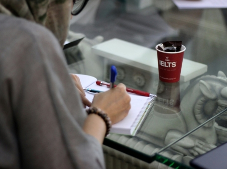 5-yazykovyh-shkol-v-karagande-gde-vas-podgotovyat-k-sdache-ielts