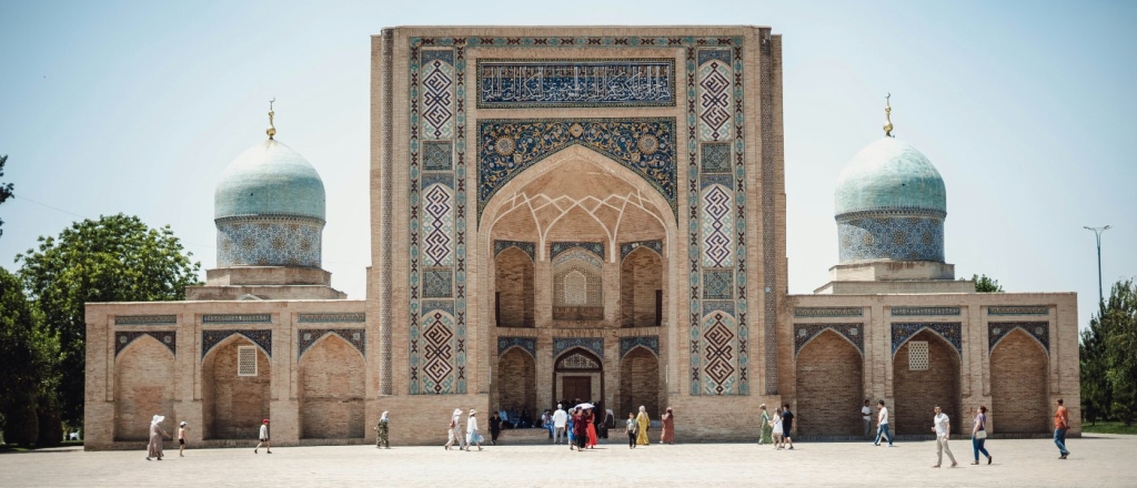 kak-dobrat-sya-iz-shymkenta-v-tashkent-taksi-i-poezd