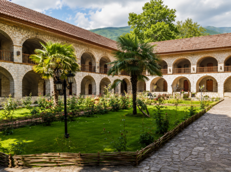 5-vinodelen-ryadom-s-baku-gde-mozhno-poprobovat-mestnye-vina