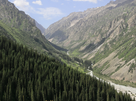 chon-kemin-valley-150-kilometers-from-bishkek-what-to-see-and-where-to-stay