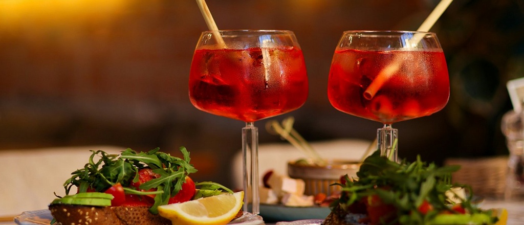 10-luchshih-zavedeniy-ust--kamenogorska-dlya-romanticheskih-vstrech