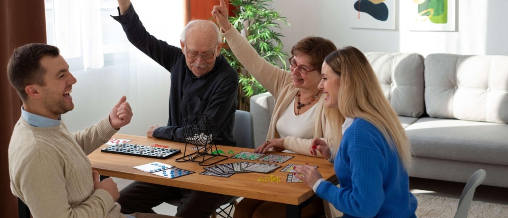 12-nebanal-nyh-nastol-nyh-igr-dlya-druzey-kolleg-i-sem-i