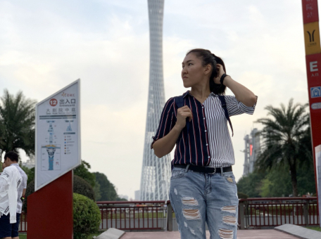 sovety-ot-bayera-gde-v-guanchzhou-kupit-original-nuyu-produkciyu-ot-apple-i-brendovye-veschi