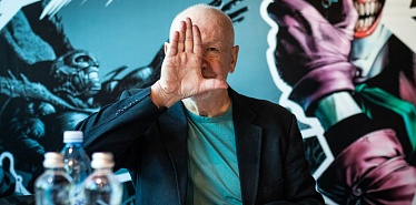 Креативная индустрия. Известный автор комиксов Джон Хиггинс о карьере и работе с любимыми персонажами