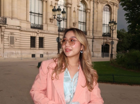 diana-kazyhan-ob-uchebe-v-eu-business-school-i-rabote-v-odnom-iz-veduschih-onlayn-butikov-v-mire