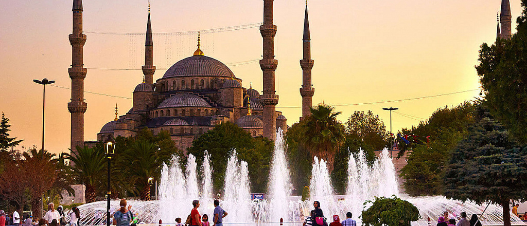 top-8-must-see-landmarks-in-istanbul