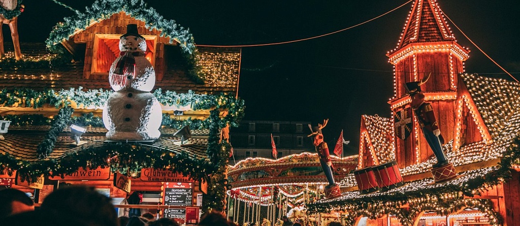 От Вены до Нью-Йорка: 10 городов, где проходят самые впечатляющие рождественские ярмарки