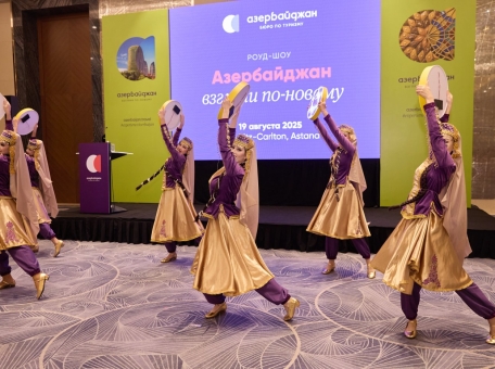 byuro-po-turizmu-azerbaydzhan-ukreplyaet-turisticheskie-svyazi-s-kazahstanom-v-ramkah-roudshou