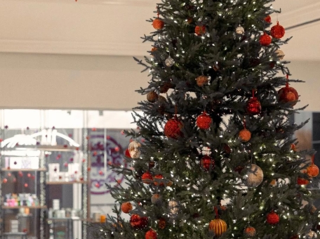 7-hotels-in-bishkek-with-atmospheric-lobbies-and-winter-terraces