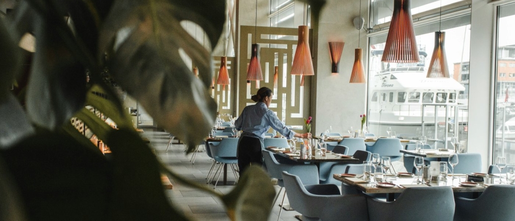 100-luchshih-restoranov-v-oshe-kuda-shodit-s-druz-yami-sem-ey-kollegami