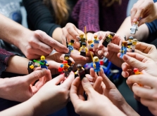 lego-vypustit-nabor-po-fil-mu-sumerki
