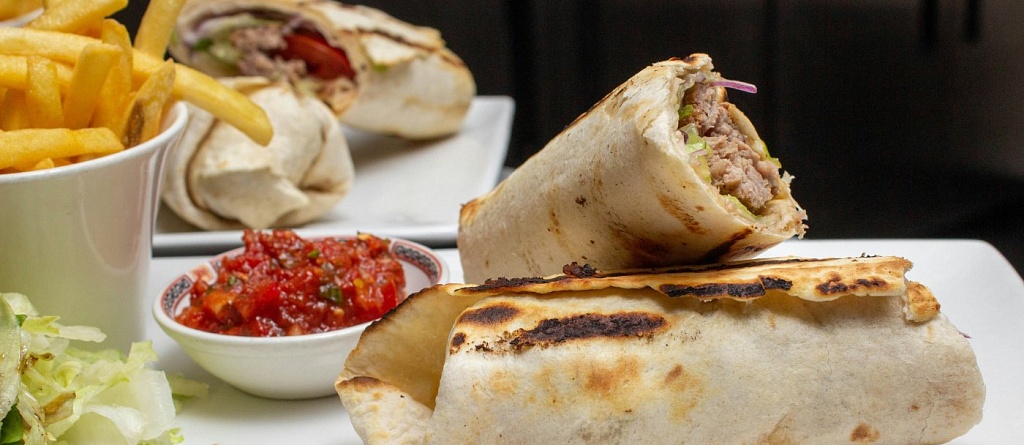 7 заведений в Баку, где готовят самые вкусные доняры