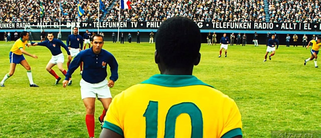 13-fil-mov-o-futbole-futbolistah-i-futbol-nyh-fanatah-chto-posmotret-s-druz-yami