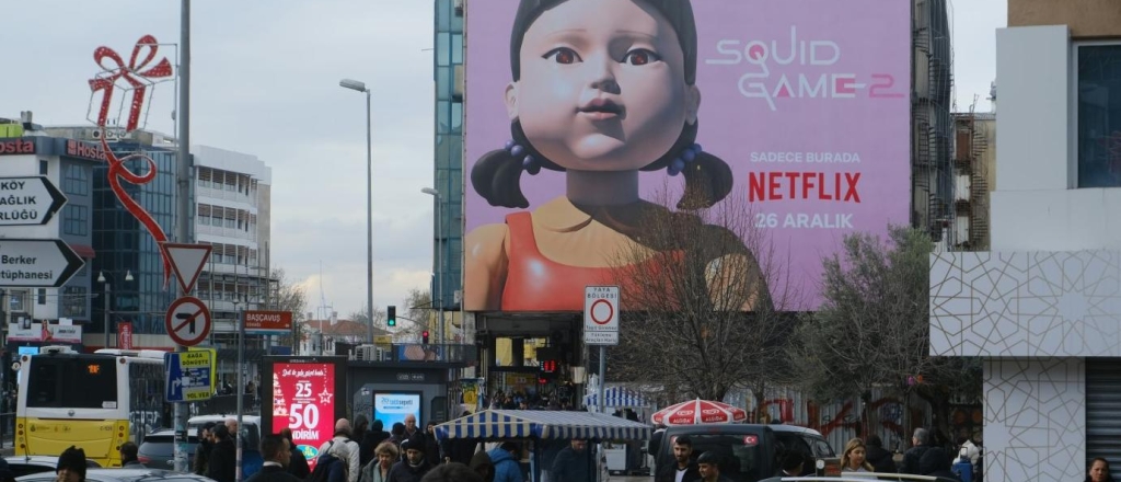 netflix-vypustil-tizer-tret-ego-sezona-igry-v-kal-mara