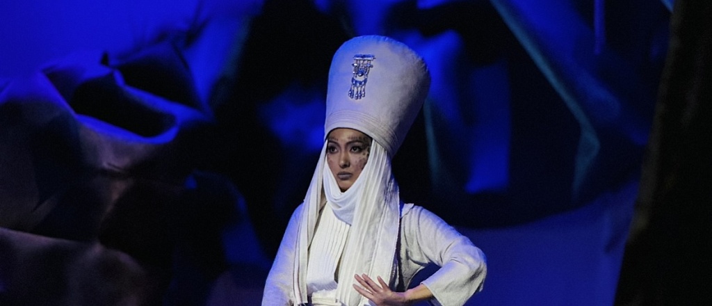 laboratoriya-novogo-kyrgyzskogo-slova-festival-sovremennogo-iskusstva-i-dramaturgii-v-bishkeke