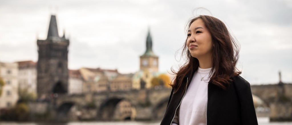 ucheba-v-evrope-stala-blizhe-kak-university-of-new-york-in-prague-otkryvaet-novye-vozmozhnosti-dlya-studentov-central-noy-azii