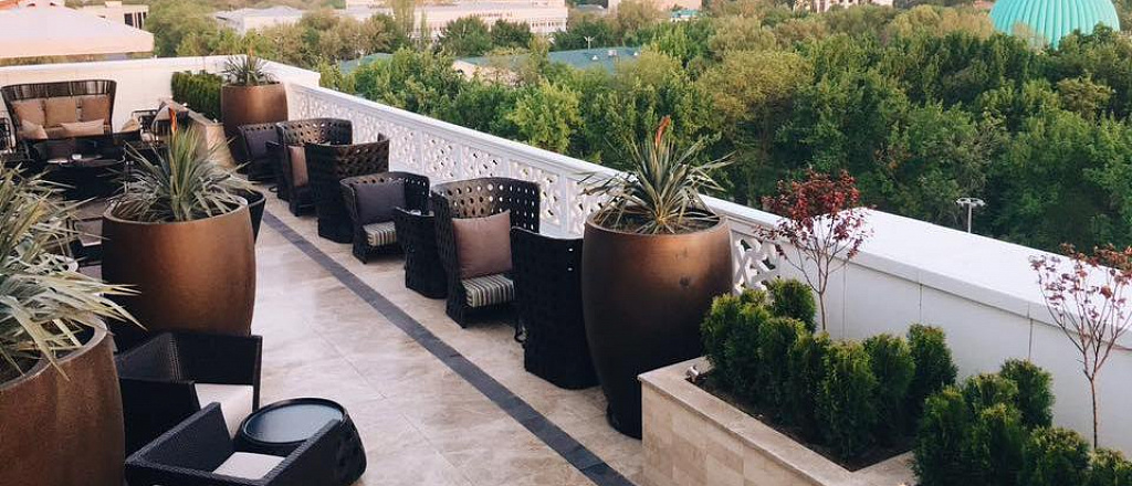cozy-restaurants-with-summer-terrace-in-tashkent