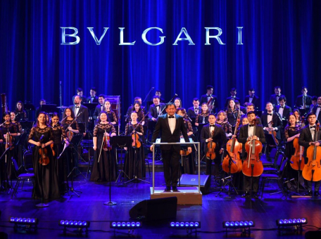 vpervye-v-almaty-sostoyalsya-koncert-opernoy-divy-hibly-gerzmava-organizovannyy-domom-bulgari-i-fondom-sabi