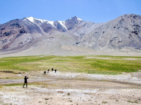 where-to-hike-in-tajikistan-best-destinations