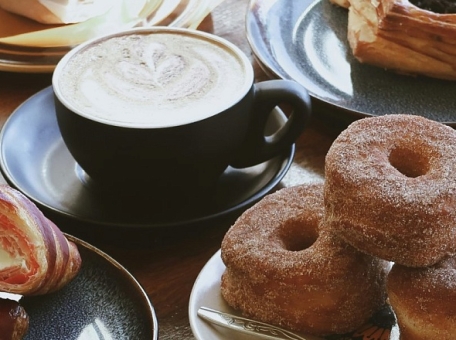 where-to-eat-in-bishkek-12-budget-friendly-places-loved-by-locals