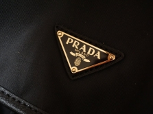 prada-odenet-astronavtov-nasa