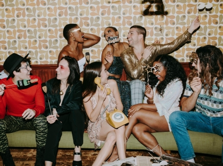 kak-provesti-novogodnyuyu-noch-20-idey-dlya-prazdnika-v-krugu-blizkih