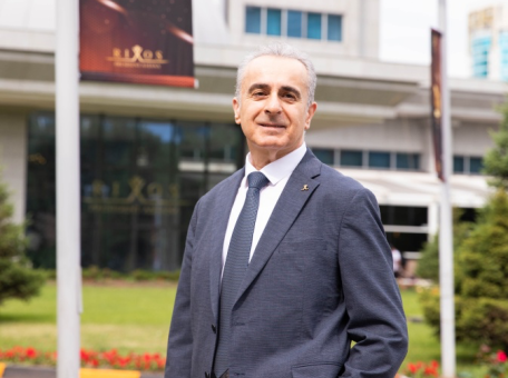 general-nyy-menedzher-rixos-president-astana-o-tom-kak-za-20-let-raboty-otel-stal-simvolom-gostepriimstva-v-kazahstane