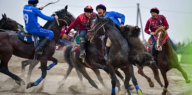 Кем гордились кыргызстанцы в 2025 году: яркие достижения в спорте, культуре, образовании и технологиях