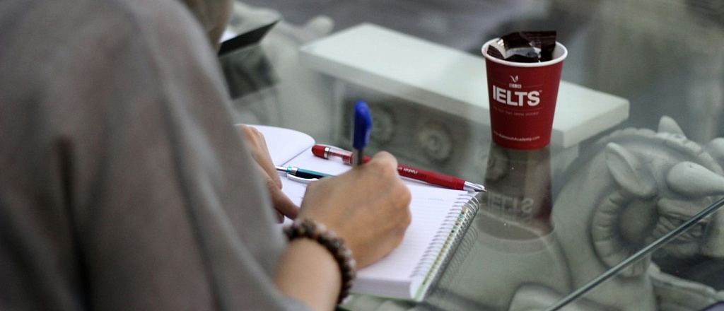 5-yazykovyh-shkol-v-karagande-gde-vas-podgotovyat-k-sdache-ielts