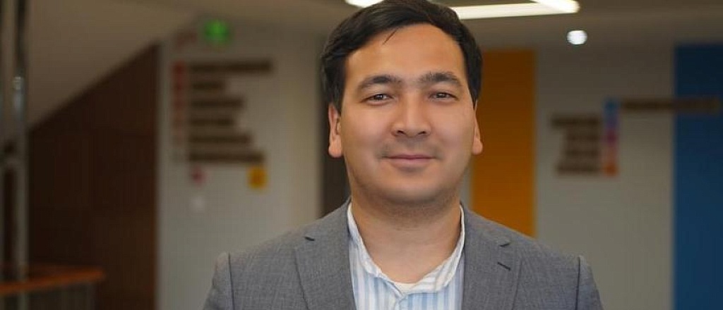 direktor-shkoly-harmony-o-detyah-kotorye-vyrosli-s-tiktok-i-o-tom-kak-izmenilsya-podhod-k-obucheniyu-za-10-let