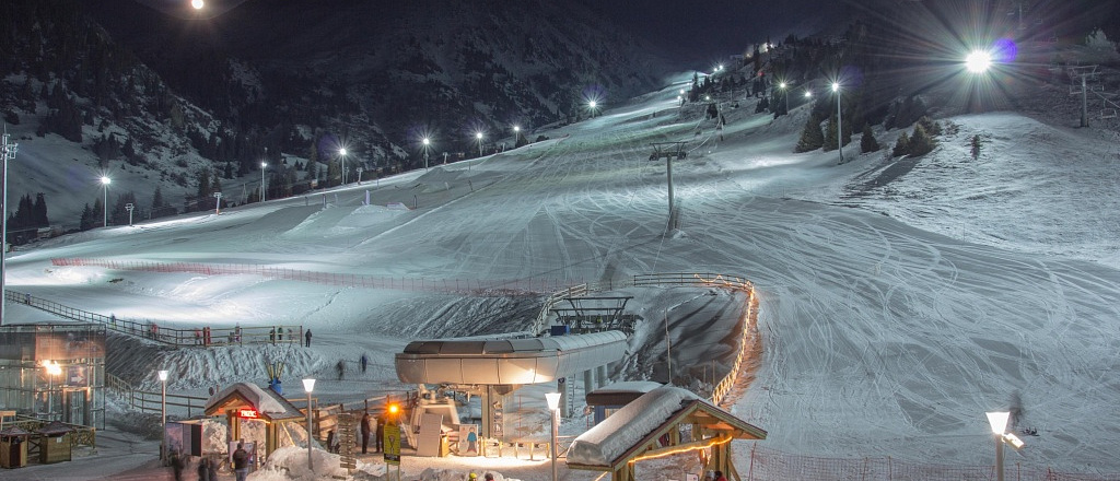 6-ski-resorts-to-enjoy-skiing-snowboarding